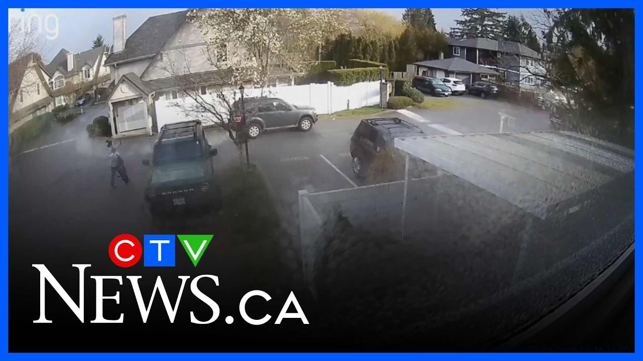 Shocking car theft caught on camera - YouTube