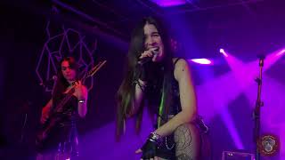 Razers - Bleeding Moon