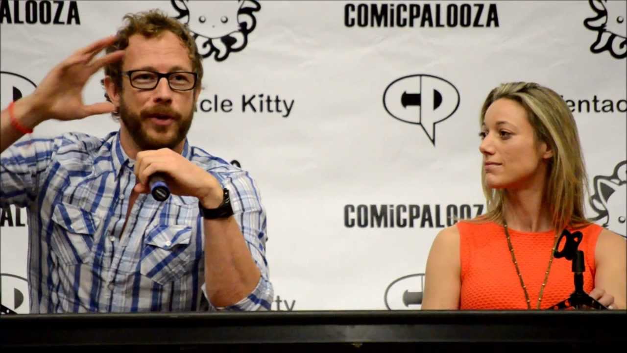 Lost Girl panel at 2013 Comicpalooza (1-4) [1080p]