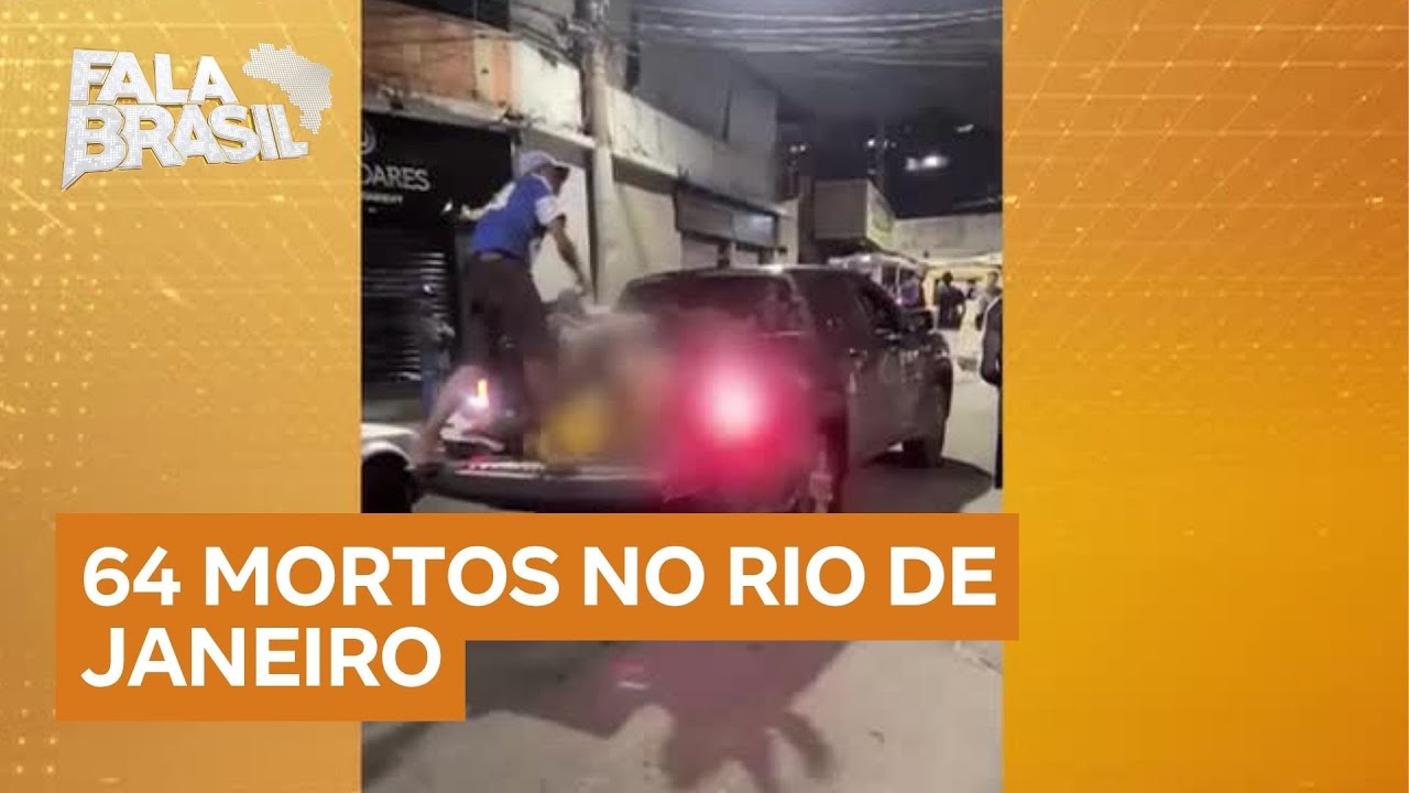Após megaoperação, moradores do Complexo da Penha levam 54 corpos para praça