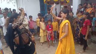 💥😱🤣💃नचनिया के साथ डाँस मुकाबला😱💥🤣😜💃#viral #dance #dancevideo #trending #video #bhojpuri #new #yt
