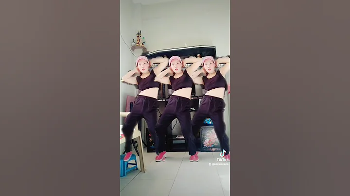 Dance from tiktok,,, i dont know what the title.