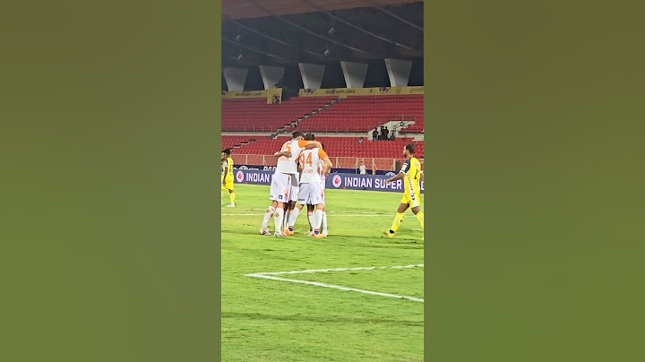 #DusanLagator heads in his first #ISL goal to give #KeralaBlasters an early lead! ⚽|#HFCKBFC #shorts