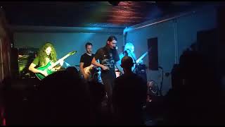 Mach Stem Effect - Legless Cripple