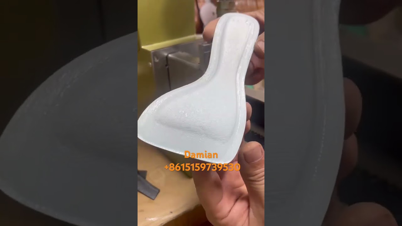 Insole sole gluing machine shoe gluing machine