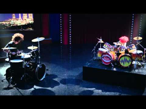 Dave Grohl and Animal Drum Battle - The Muppets