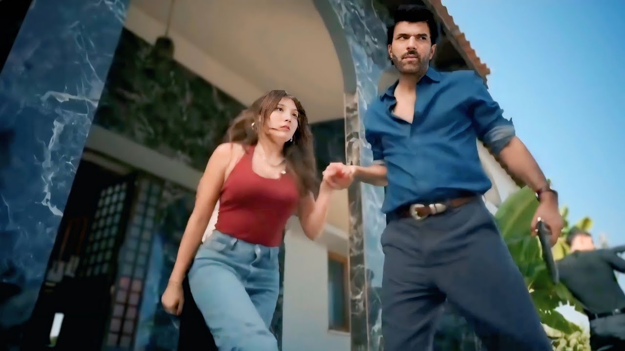 وعد ابوه قبل ما يموت بحمايه اراضي اجدادهم بس بيقع في حب بنت العدو اللي بينهم تار قديم