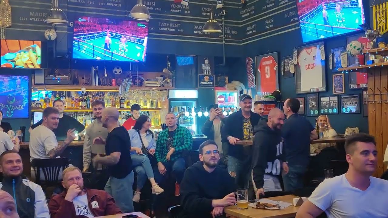 Усик против Тайсона Фьюри за титул абсолютного чемпиона в спорт-баре Паб82 19052024