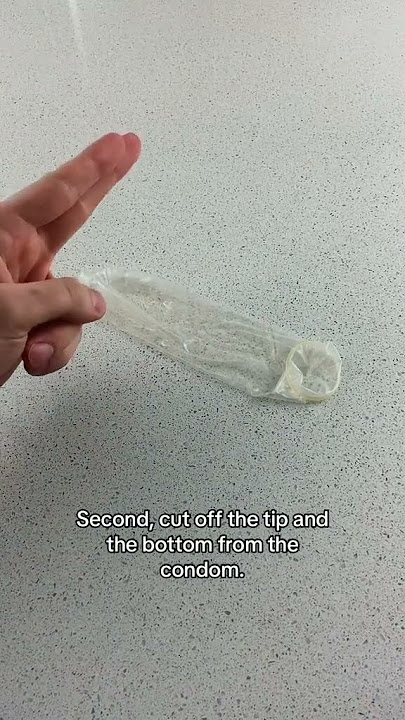 How To Make A Dental Dam At Home (Condom DIY Dental Dam For Oral Sex)
