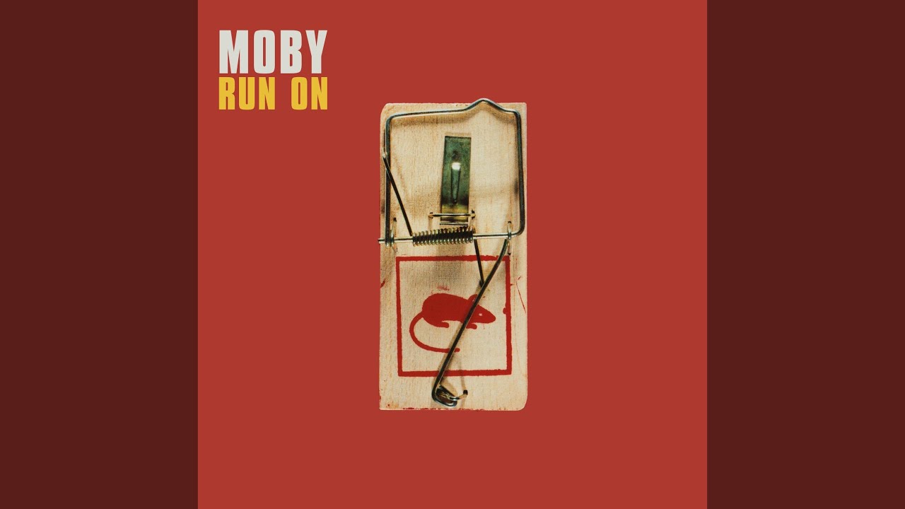 在 YouTube 上观看 Run On (Moby Young & Funky Mix) 在 YouTube 上观看 Run On (Moby Young & Funky Mix)