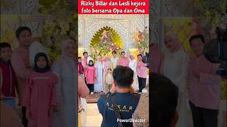 Rizky Billar And Lesti Kejora Take A Photo With The Opa U0026 Oma 3l Family lestikejora rizkybillar