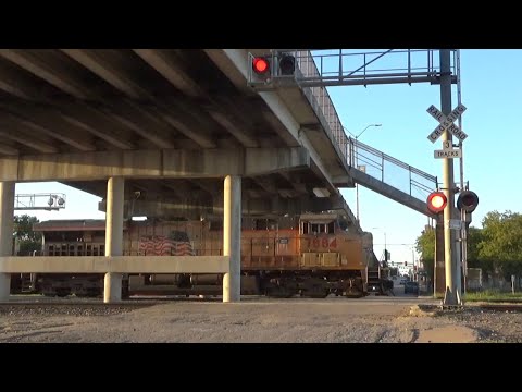 Union Pacific 7884 leads northbound rock train through Taylor(10/6/26)