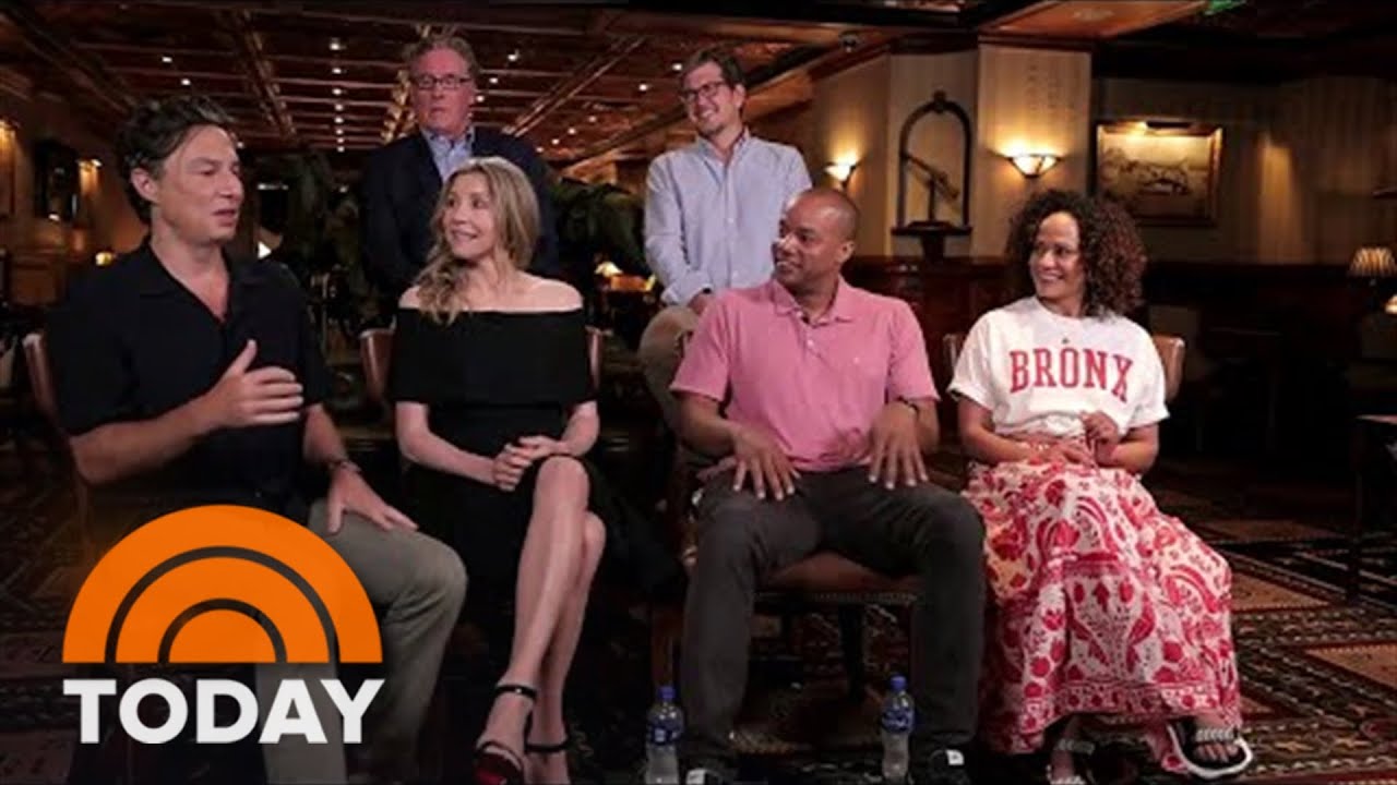 Download ‘Scrubs’ Cast Reunites 10 Years After Show’s Finale