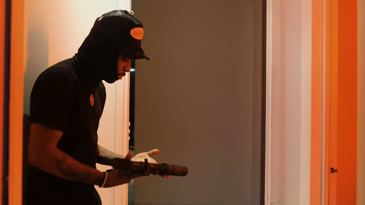GetRichZay - CRASHED ON (Official Video) prod. @noisyjay adlı videoyu YouTube'da izle GetRichZay - CRASHED ON (Official Video) prod. @noisyjay adlı videoyu YouTube'da izle