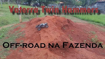 Vaterra Twin Hammers - Off-Road na Fazenda - Slow Motion