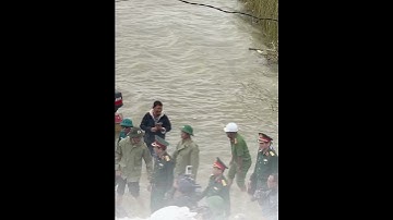 Đại tướng Phan Văn Giang đã đến thăm hỏi bà con sau lũ #phanvangiang #bodoi #congan