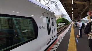 [ジョイント音]E353系 S119編成 特急あずさ38号新宿行が日野駅2番線を通過するシーン
