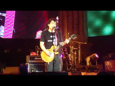 伍佰-愛情限時批(Live)