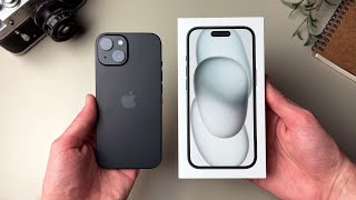 iPhone 15 Unboxing and First Impressions! (Black) screenshot 3