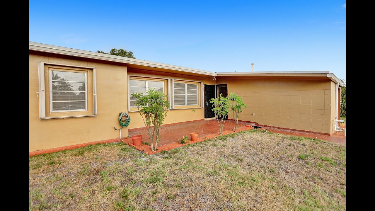 FOR SALE 425,000.00 6540 W 13th Ct, Hialeah, FL 33012 Bella Mar