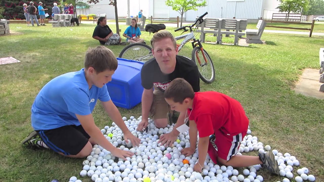 CHRISTMAS LAB GEOCACHES!