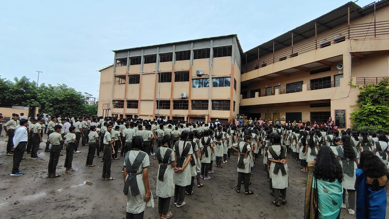 श्रीकृष्ण माध्य. व उच्च माध्य. विद्यालय शेंदुर्णी शिक्षक दिन 5सप्टेंबर 2025