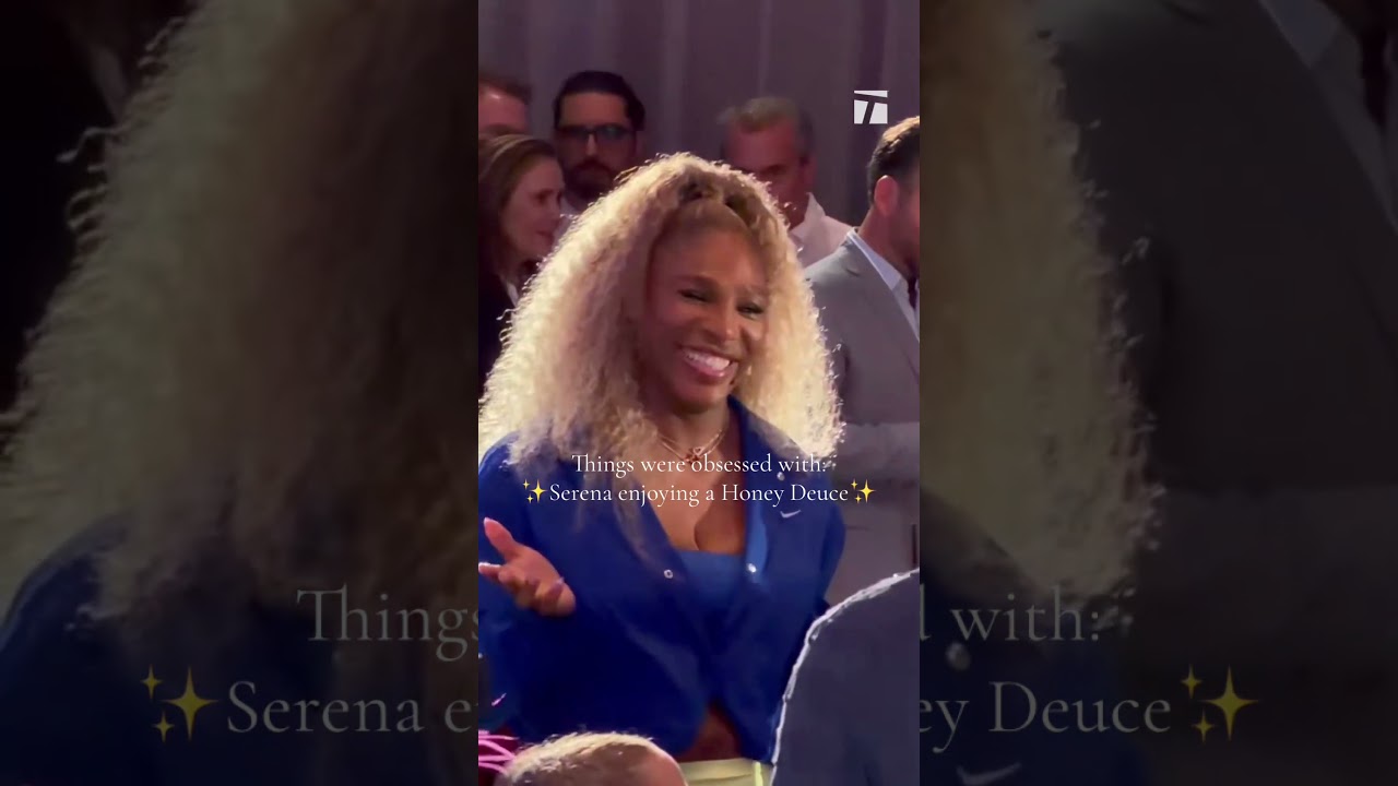 Okay she’s iconic 😭😍 #serenawilliams #usopen #tennis #drink