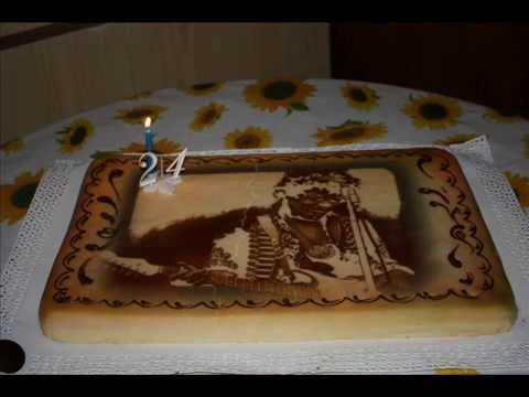 FESTA DI COMPLEANNO - 29 MAGGIO 2010 CON TORTA IN ONORE DI JIMI HENDRIX