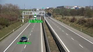 Computer Vision for highways. Speed detection with thresholds and plate reading.