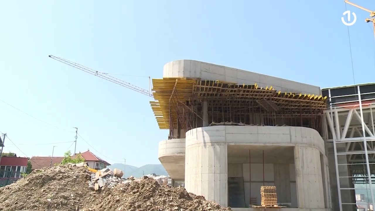 U Zenici u toku radovi na obnovi i izgradnji zatvorenih i otvorenih bazena