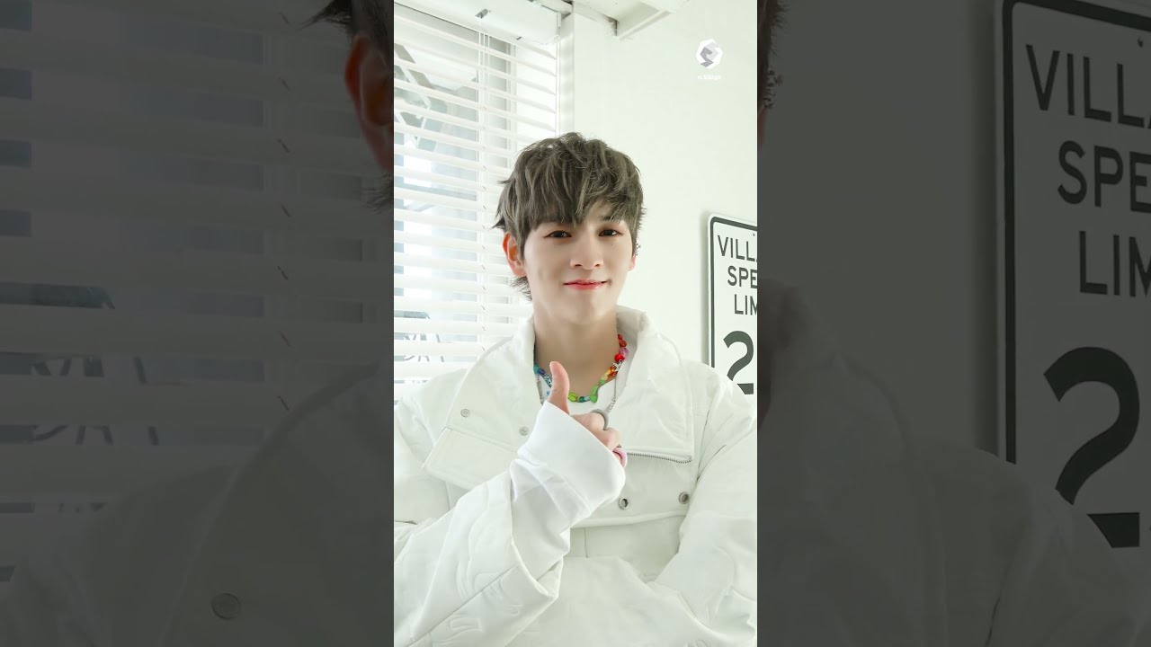n.SSign 2nd MINI ALBUM 'Happy &' Jacket Behind Clip #SUNGYUN