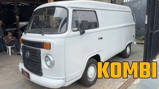 Volkswagen Kombi Furgão 2011.