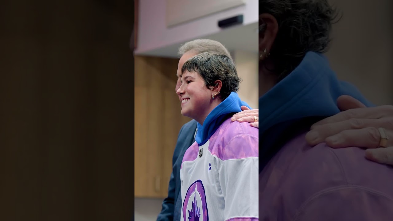 Payton Chornley, one of our HFC ambassadors this season, announced the starting lineup! 💜
