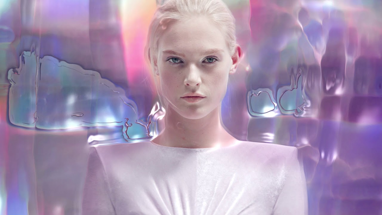 "VERSACE TIMELESS" 2.0 by Luca Finotti