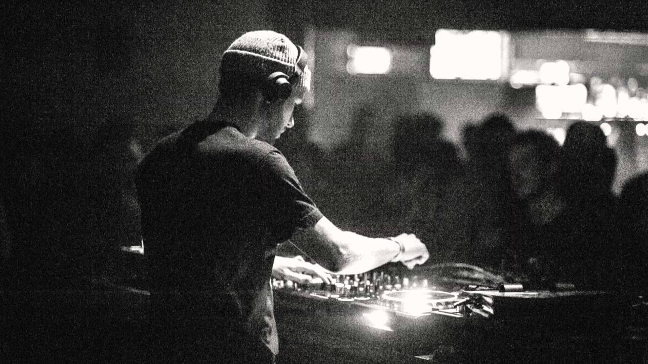 COMMODO - Trap Magazine Presents... Rise Up #29