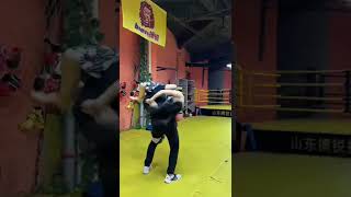 Boxing Gym Proprietress I Heard That Gentle Girls Like To Wear Skirts In Summer...