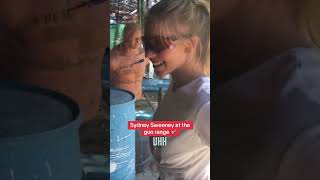 Sydney Sweeney at the gun range 🎯 #sydneysweeney #fyp #breakingnews