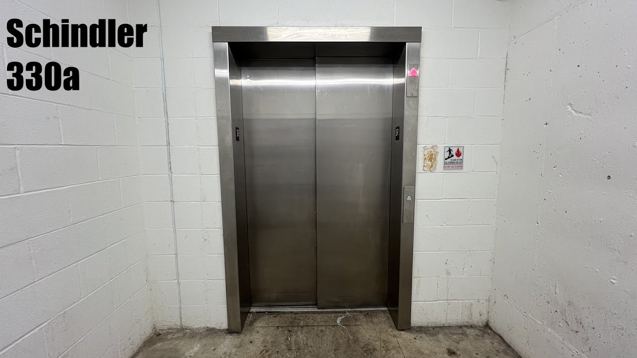 Schindler 330a Hydraulic Service Elevator at Chesterfield Mall in Chesterfield, MO YouTube