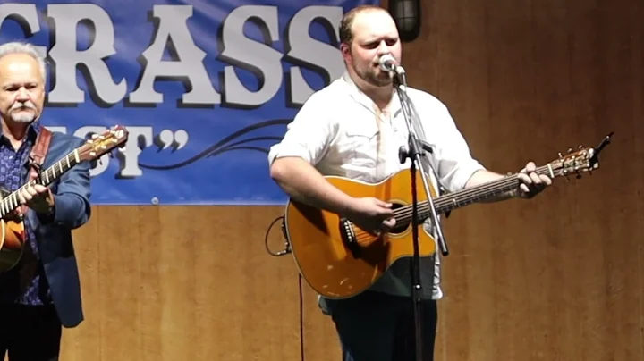 Jimmy Fortune & Jake Vanover- She Thinks I Still C...