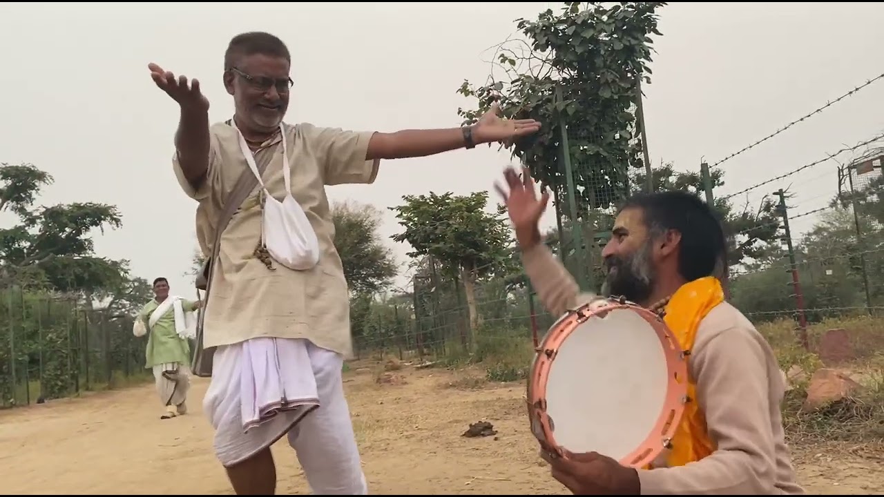 तेरी यारी में कान्हा प्रेम अनौखौ पायौ। ठोकर दींनी दुनियाँ ने फिर तैने ही अपनायौ। teri yari mein