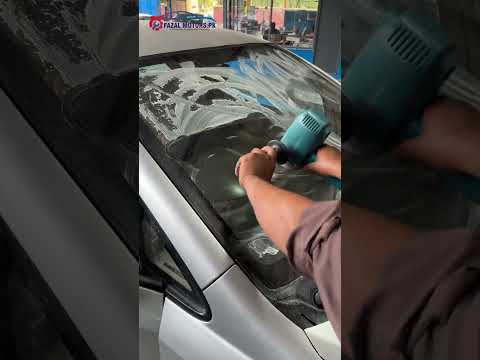 City Wind Screen Polish 👍 #fazalmotor #carworkshop #screen #hondacity #workshop