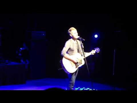 Lifehouse- Jason Wade Acoustic Medley - - Westbury, NY - 10/19/10 camera iphone 8 plus apk