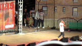 Nas performs Hate me Now live at RTB SF