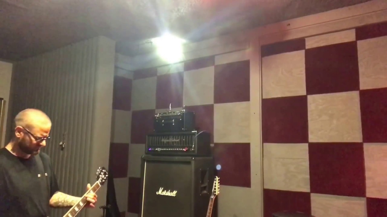 Hughes & Kettner Coreblade