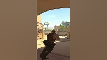 Cs2 is buggin #gaming #csgofun #cs2 #counterstrike #michaeljackson #bug #pcgaming