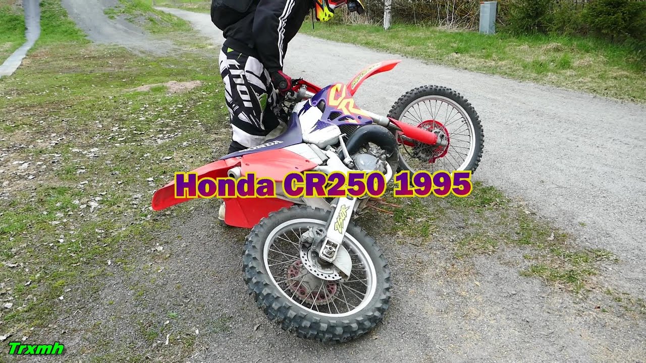 Honda CR250 1995 Cold Start 2024 - YouTube