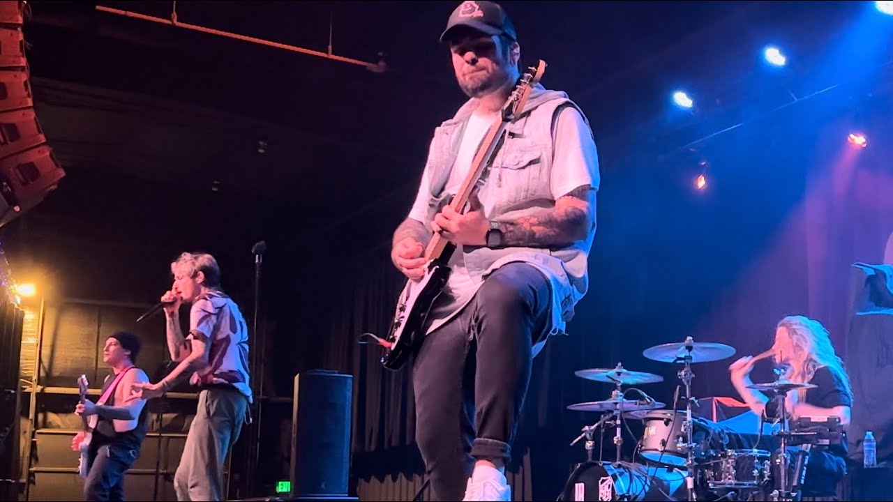Lø Spirit - People Pleaser Anthem (The Hall - Little Rock, Arkansas - May 7, 2024) Lø Spirit - People Pleaser Anthem (The Hall - Little Rock, Arkansas - May 7, 2024)
