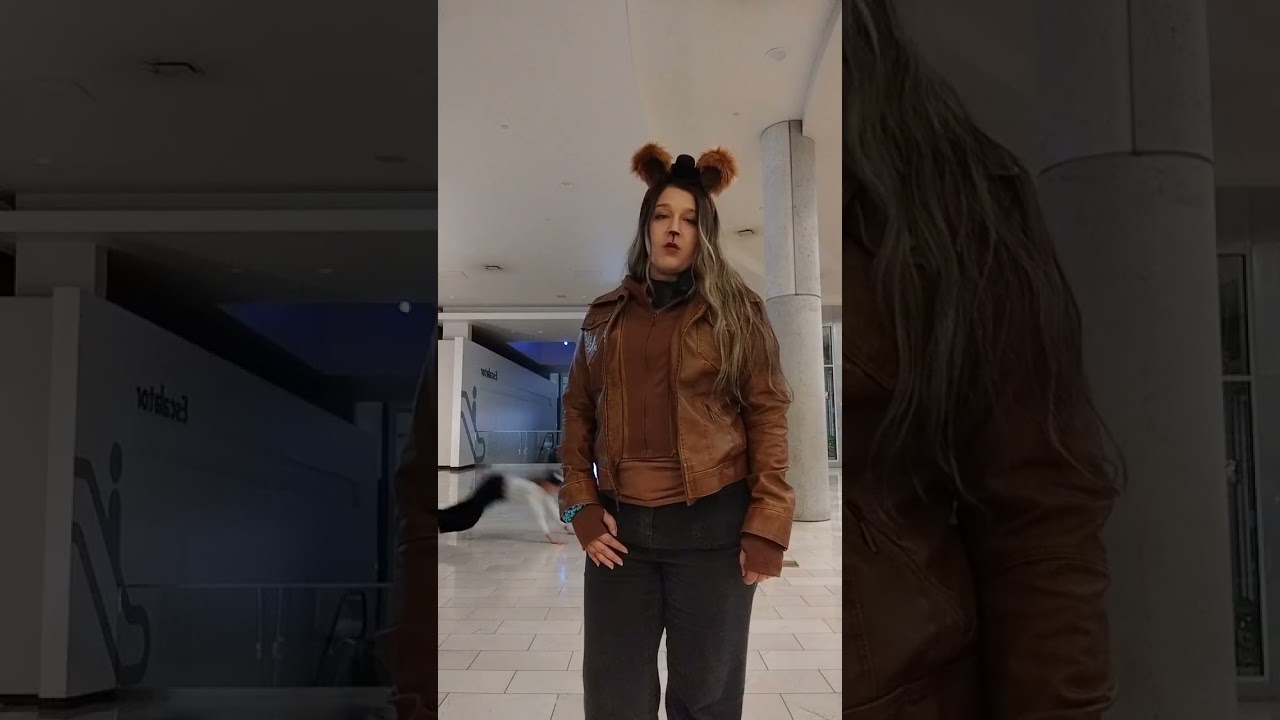 aye he pees into a cup 🏴‍☠️🦊 #cosplay #cosplaycostume #fnaf #cosplaywigs  #fnaf2 #fnafcosplay