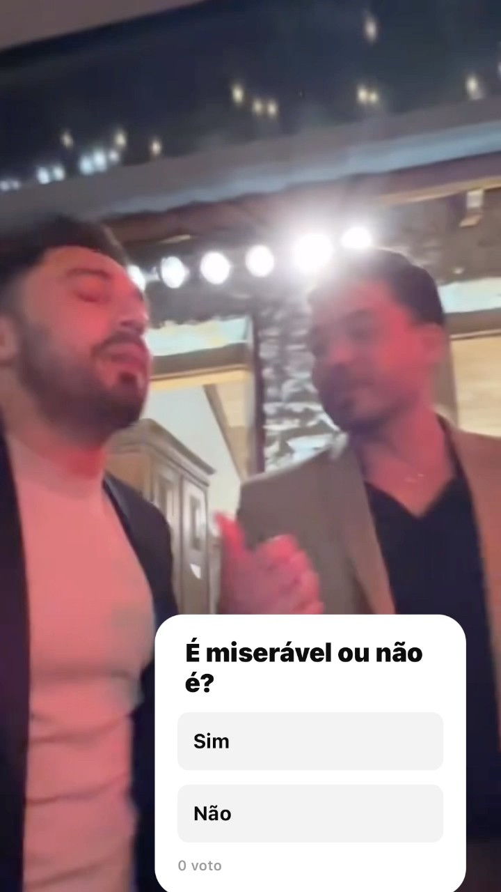 É miserável ou não? #wesleysafadão #memes #humor #dueto