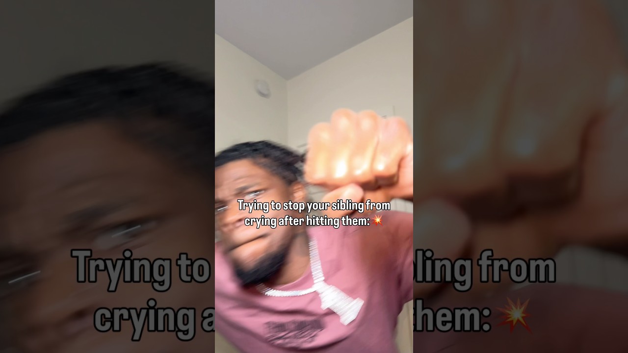 ПЫТАЕТЕСЬ ОСТАНОВИТЬ СВОЕГО БРАТА/СЕСТРУ, ЧТОБЫ ОНИ НЕ ЗАПЛАКАЛИ ПОСЛЕ ТОГО, КАК ВЫ ИХ УДАРИЛИ…🤣😳...